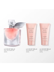 Lancôme La Vie Est Belle Eau de Parfum 30ml Christmas Gift Set (Worth £82) - Image 2 of 6