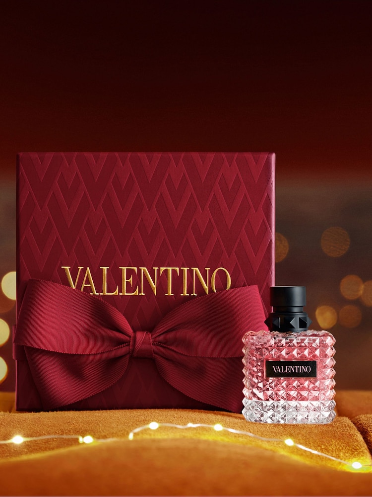 Valentino Born in Roma Donna Eau de Parfum 50ml Gift Set - Image 2 of 4