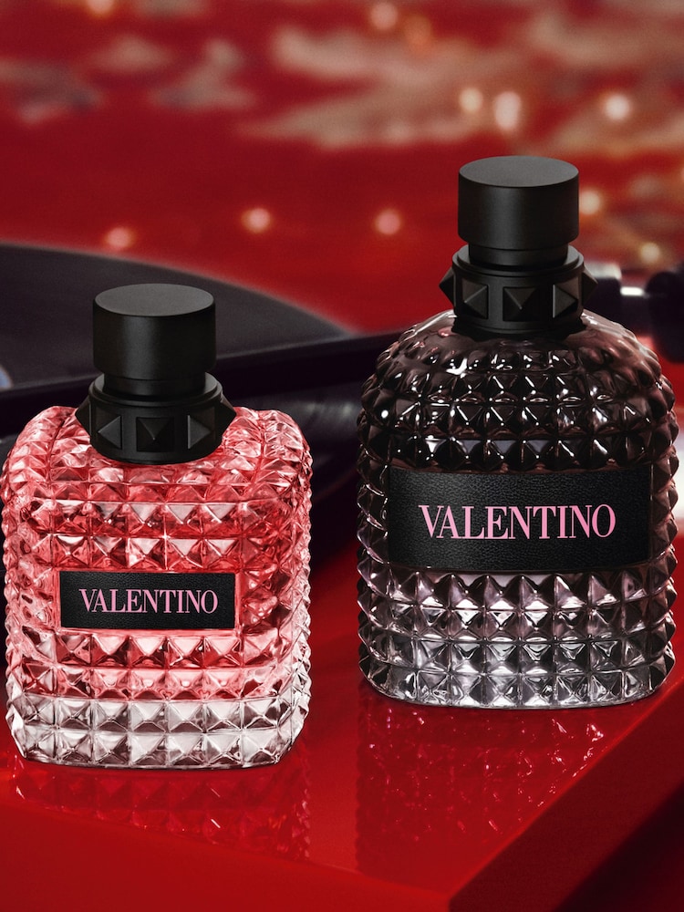 Valentino Born in Roma Donna Eau de Parfum 50ml Gift Set - Image 4 of 4