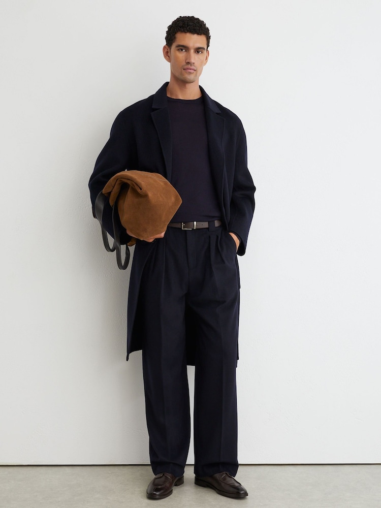 marine - Pantalons plissés Reiss Farrel en flanelle de laine en mélange, coupe décontractée - Image 1 sur 6