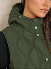 Evans Green Quilted Gilet - Image 4 of 7