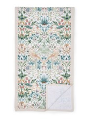 Morris & Co Strawberry Thief 100% Cotton Table Runner - Image 3 of 5