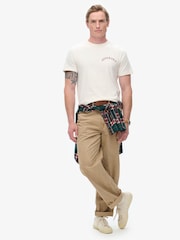 Nude - Superdry – T-Shirt mit Tattoo-Grafik aus 100 % Baumwolle - Bild 3 von 7