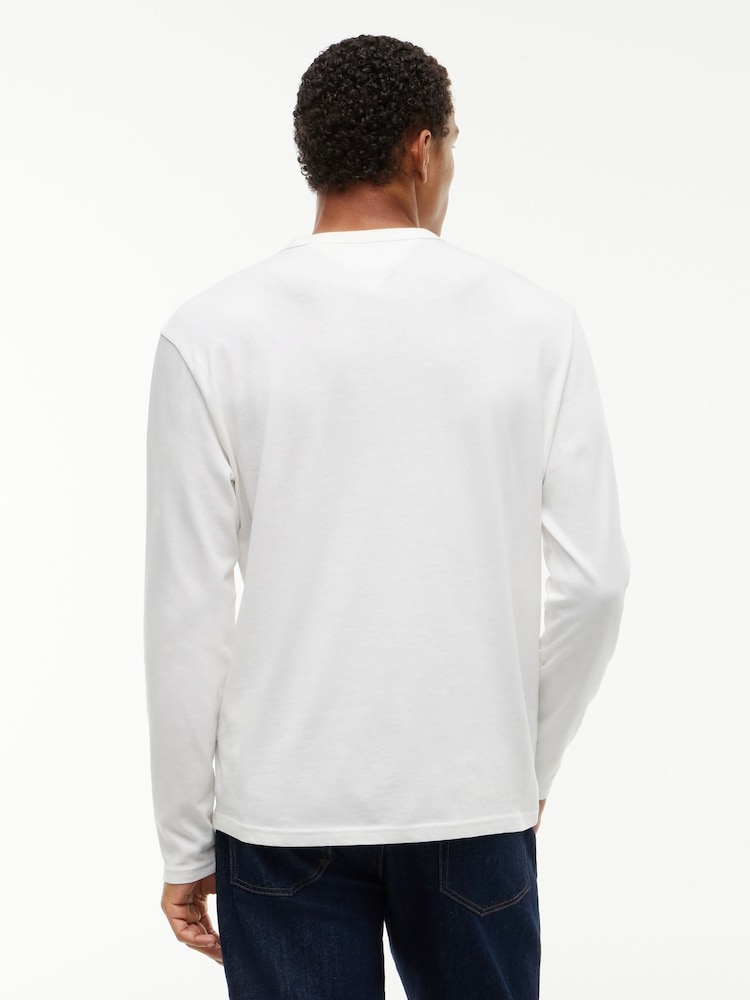 Tommy Hilfiger Natural Badge Jersey Long Sleeve T-Shirt - Image 2 of 5 Tommy Hilfiger Natural Badge Jersey Long Sleeve T-Shirt - Image 2 of 5