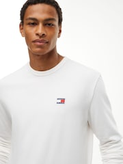 Tommy Hilfiger Natural Badge Jersey Long Sleeve T-Shirt - Image 4 of 5