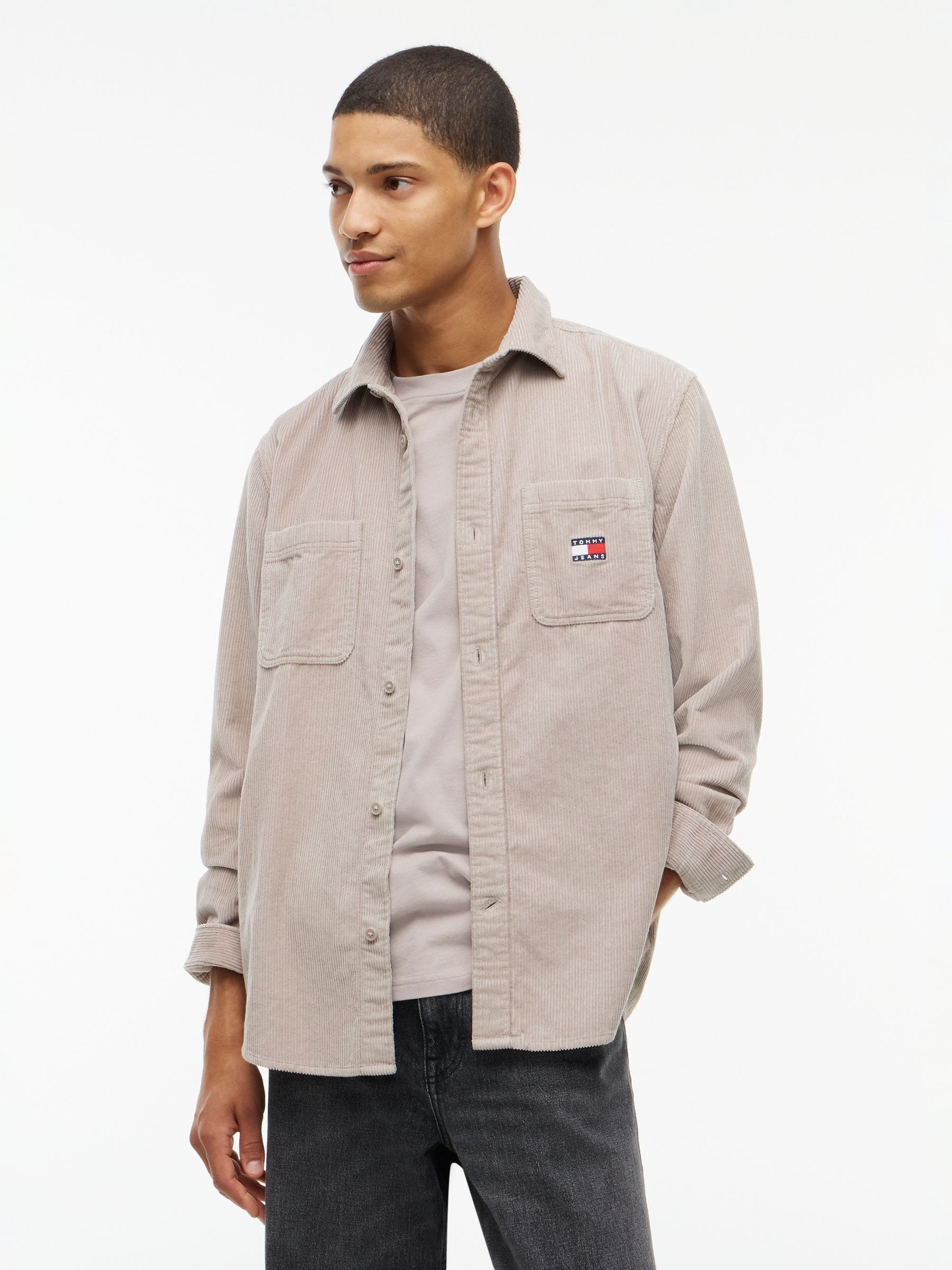 Comprar Creme - Camisa de veludo cotelê Tommy Jeans Relaxed Fit