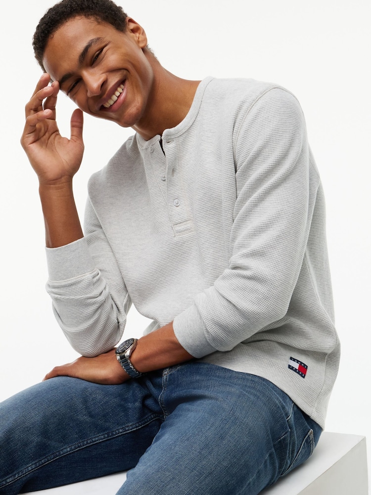 Tommy Jeans Grey Washed Waffle Knit Henley Long Sleeve T-Shirt - Image 2 of 5