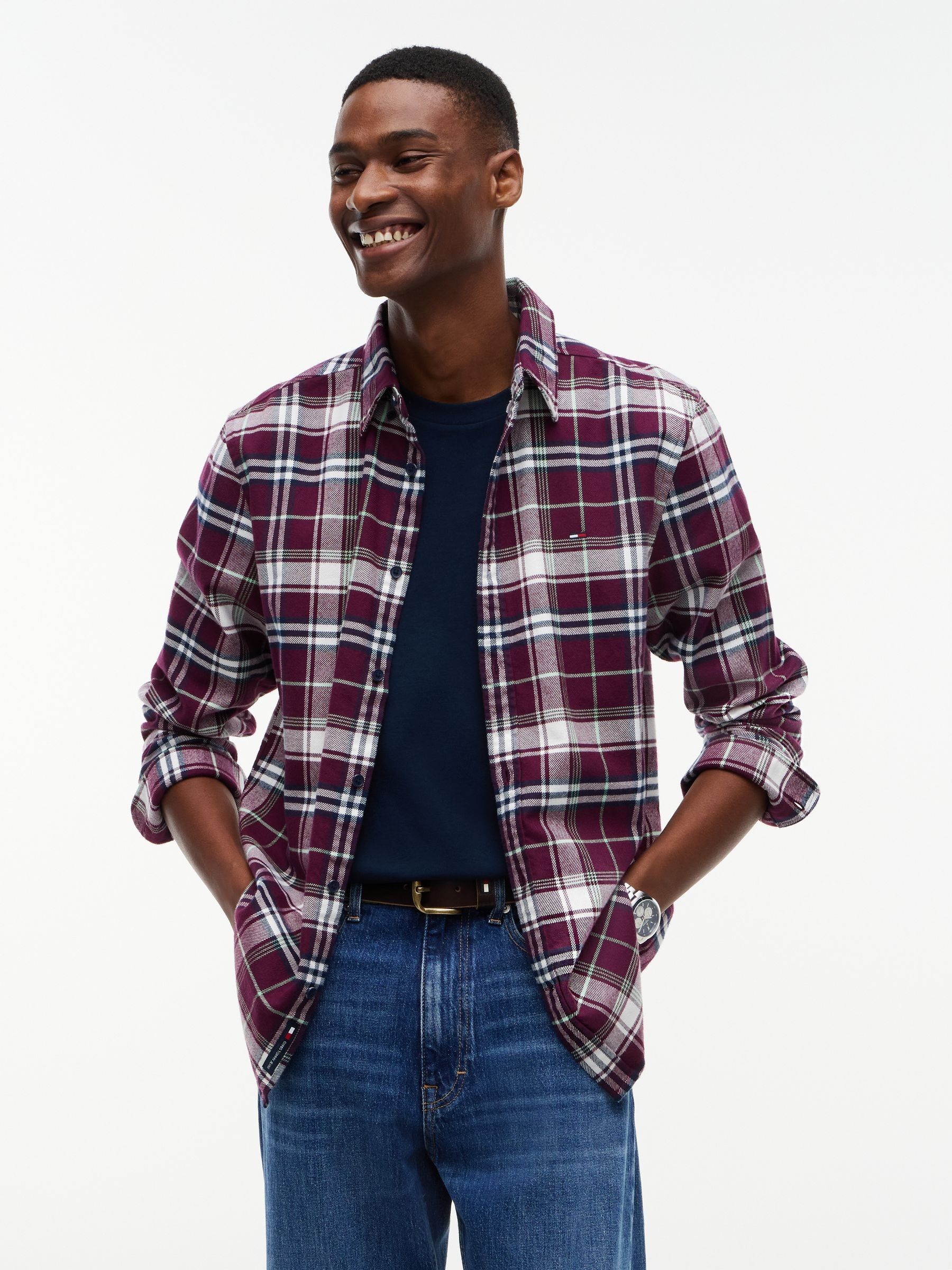 Tommy Jeans Men's Red Regular Fit Check Brushed Flannel Shirt - Image 1