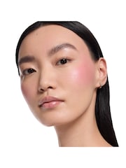 Yves Saint Laurent Radiant Glass Loveshine Plumping Lip Oil Gloss - Image 3 of 8