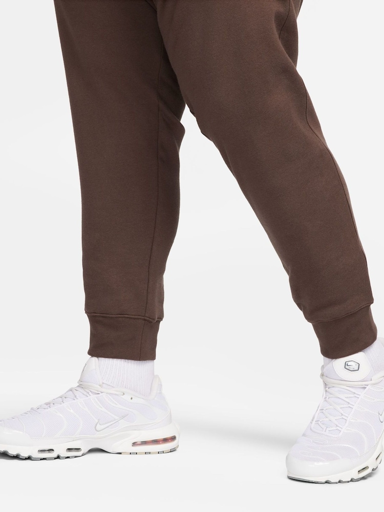 Nike Brown Club Joggers - Image 13 of 16