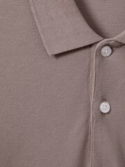 Reiss Dark Taupe Puro Garment Dyed Cotton Polo Shirt - Image 7 of 7