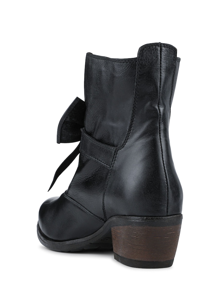 Pavers Bellissimo Leather Bow Boots - Εικόνα 5 από 5 Pavers Bellissimo Leather Bow Boots - Εικόνα 5 από 5