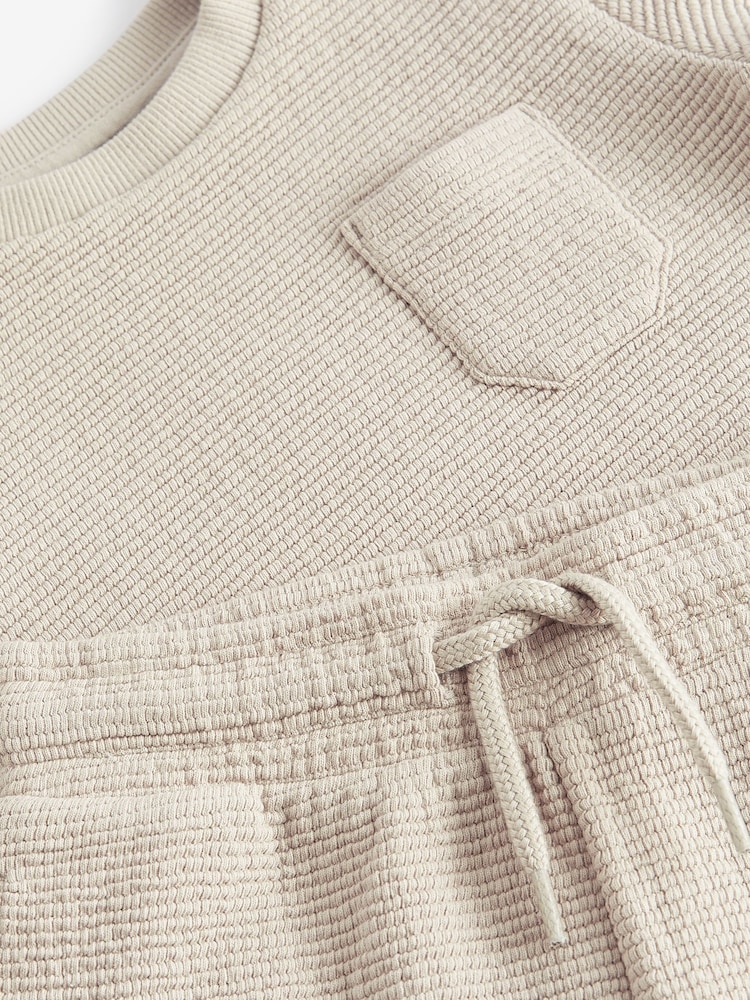 Neutral Textured Jersey Pocket T-Shirt and Shorts Set (3mths-7yrs) - Image 8 of 8