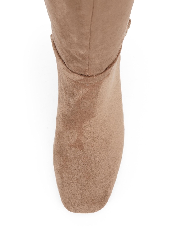 rjava - Novo Goldie Block Heel Buckle Detail Knee Boots - Slika 6 iz 6