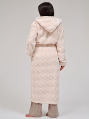 Loungeable Cream Diamond Luxury Plush Fleece Maxi Hooded Dressing Gown - Image 3 of 5