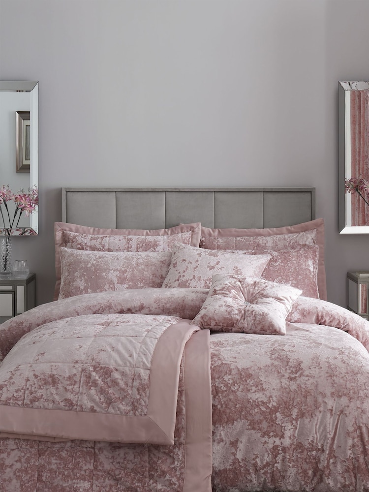 Catherine Lansfield Set of 2 Pink Crushed Velvet Pillowshams - Image 2 of 4