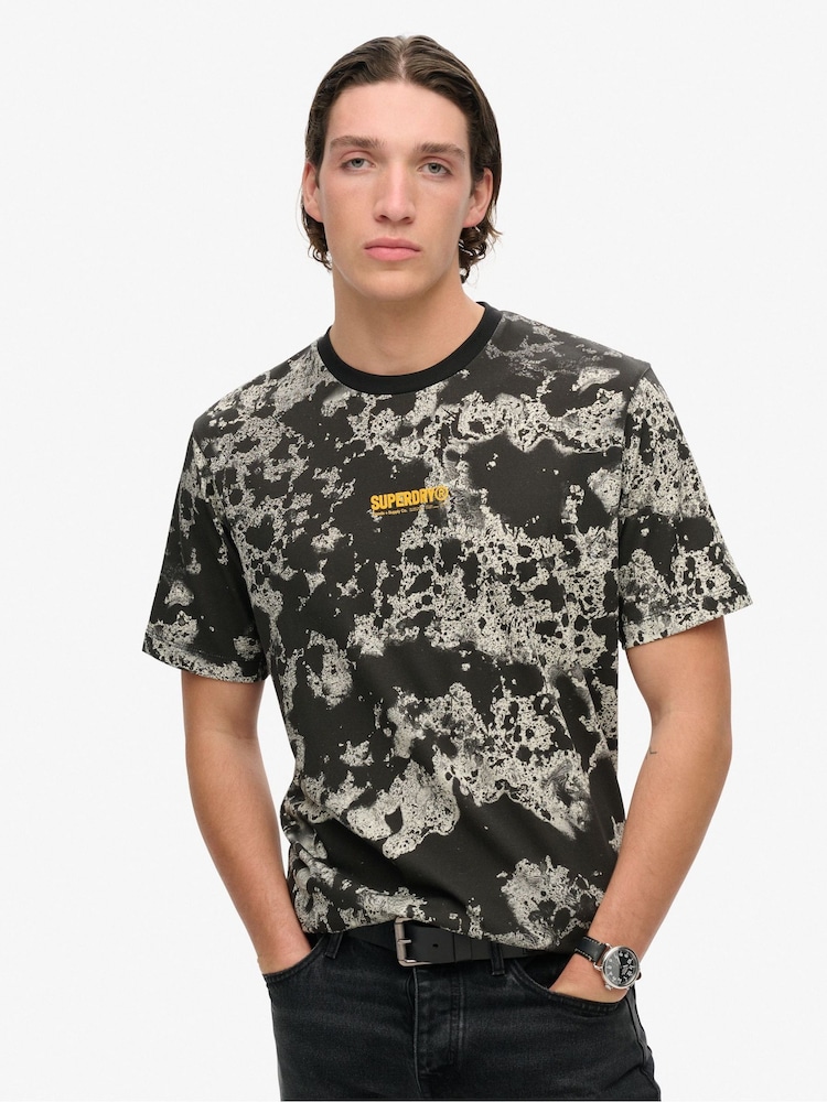Superdry Green Loose Utility Camo Graphic 100% Cotton T-Shirt - Image 1 of 6