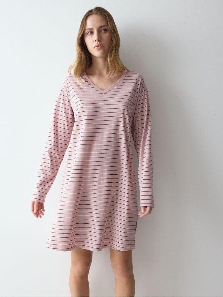Rose - Triumph Long Sleeved Nightdress - Image 1 de 5