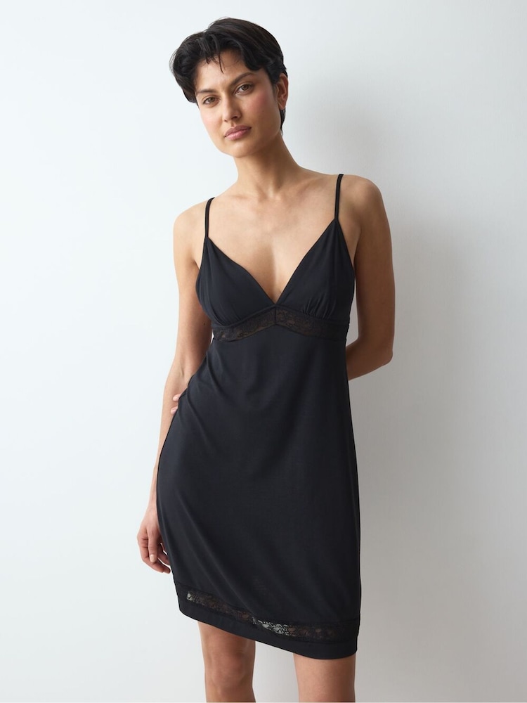 Svart - Triumph Comfort Allure Nightdress - Bilde 1 av 5