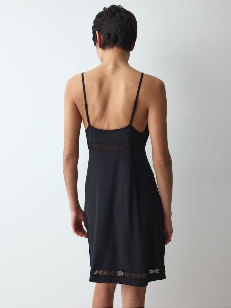 Svart - Triumph Comfort Allure Nightdress - Bilde 2 av 5