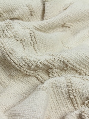 furn. Green Boho Throw - Image 3 of 3