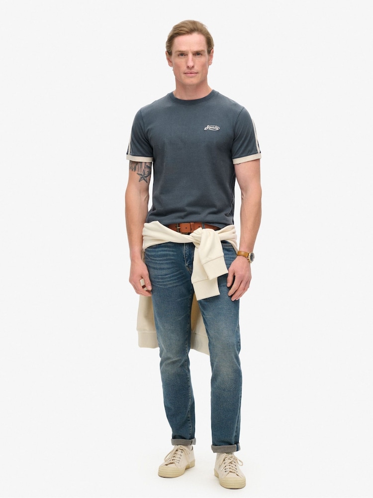 Marineblau - Superdry – Essential – Retro-T-Shirt mit Logo aus 100 % Baumwolle - Bild 2 von 6