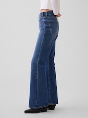 Gap Medium Wash Mid Rise Relaxed Flare Jeans - Image 3 of 5