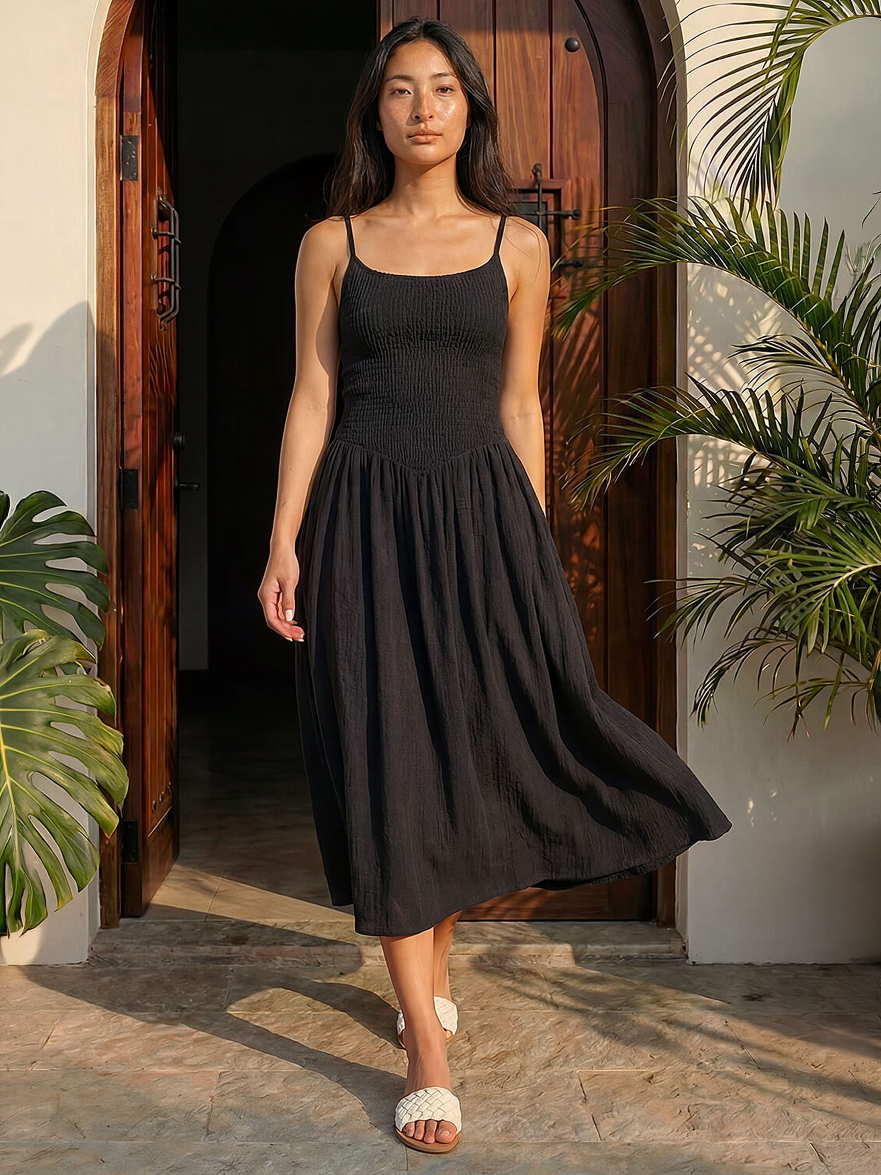 Roman Women's Black Petite Shirred Bodice Midi Dress