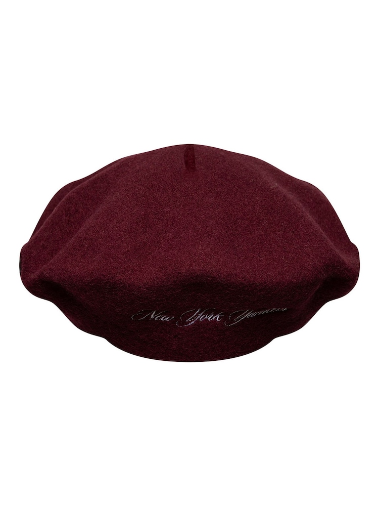 New Era Red Wool Script New York Yankees Beret - Image 5 of 5