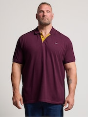 أحمر - قميص بولو بفتحة أزرار بألوان متباينة من BadRhino Big & Tall - صورة 1 من 6