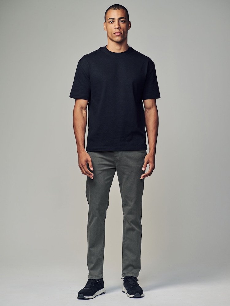 Темно-серый - Брюки-чиносы Slim Fit Motionflex - Изображение 2 из 10 Темно-серый - Брюки-чиносы Slim Fit Motionflex - Изображение 2 из 10