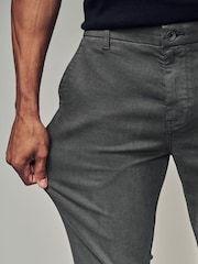 Темно-серый - Брюки-чиносы Slim Fit Motionflex - Изображение 6 из 10