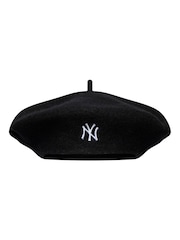 New Era Black Wool Script New York Yankees Beret - Image 2 of 5