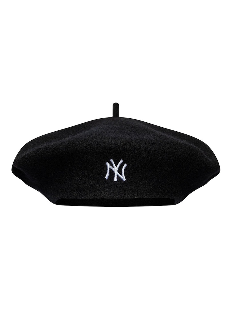 New Era Black Wool Script New York Yankees Beret - Image 2 of 5