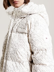 Tommy Hilfiger New York Steppjacke mit abstraktem Logoprint, Weiß - Bild 7 von 11