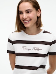 Tommy Hilfiger Brown Logo Jersey Crew Neck T-Shirt - Image 3 of 4