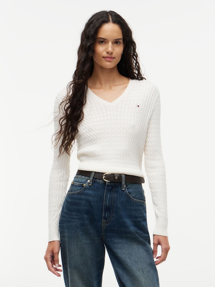 Крем - Tommy Hilfiger жіңішке калибрлі кабельді тоқылған V мойын жемпірі - 5суретінің 1 суреті