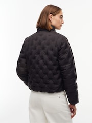Schwarz - Tommy Hilfiger Gold-Tone Button Flag Down Quilted Jacket - Bild 2 von 5