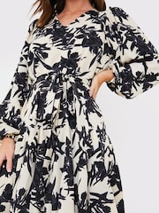 In The Style Grey Georgia Louise V Neck Balloon Sleeve Godet Mini Dress - Image 3 of 4