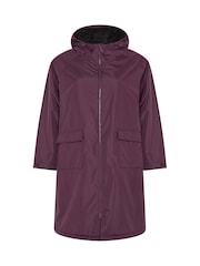Yours Curve Red Waterproof Fleece Lined Changing Robe - Image 5 of 6