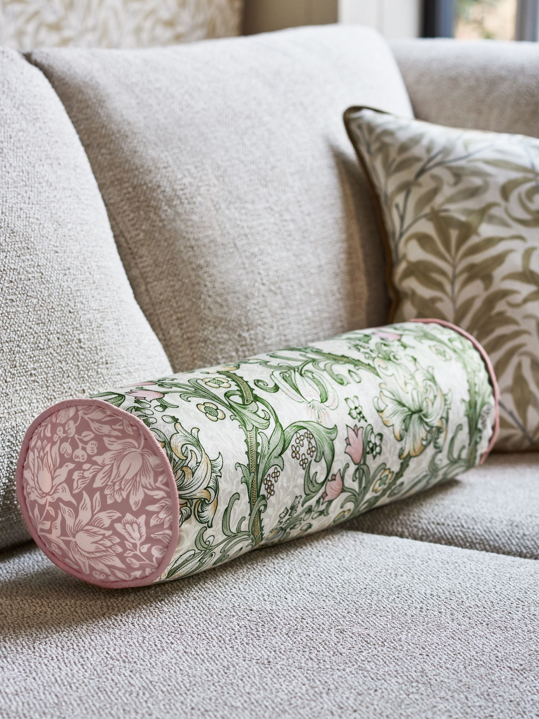 Bolster pillow online shopping discount