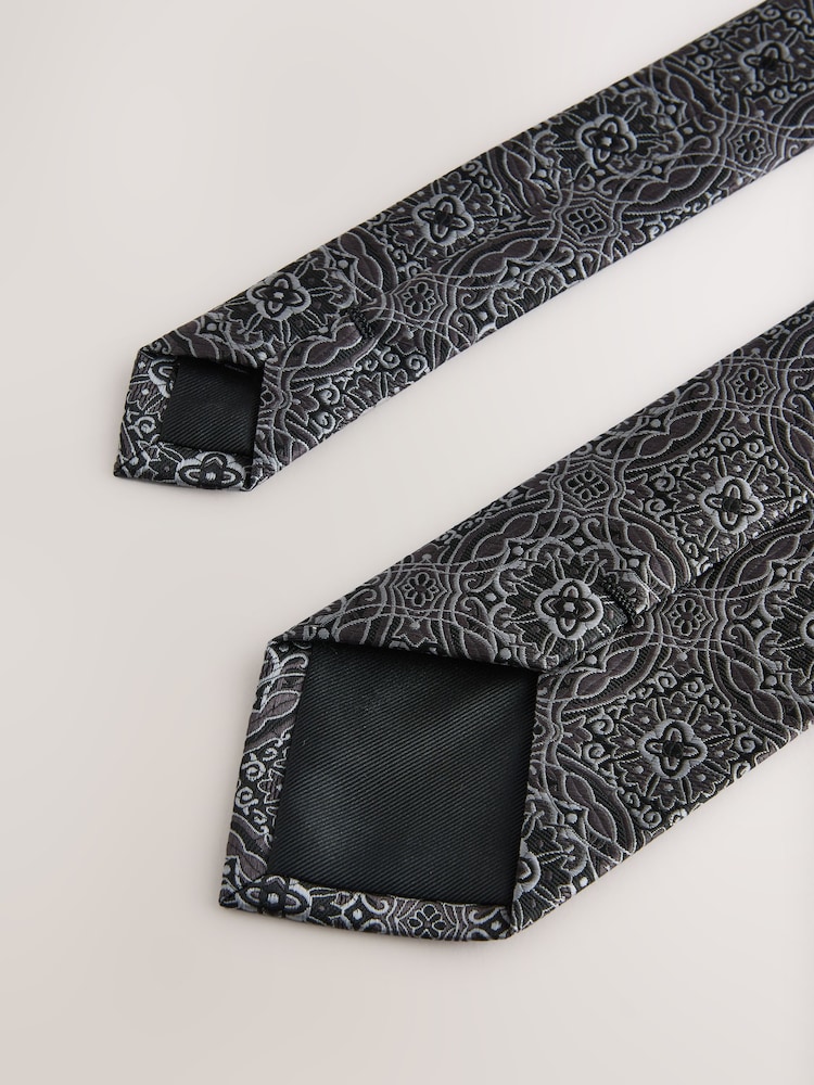 Grey Design Tie Clip - Image 3 of 3 Grey Design Tie Clip - Image 3 of 3