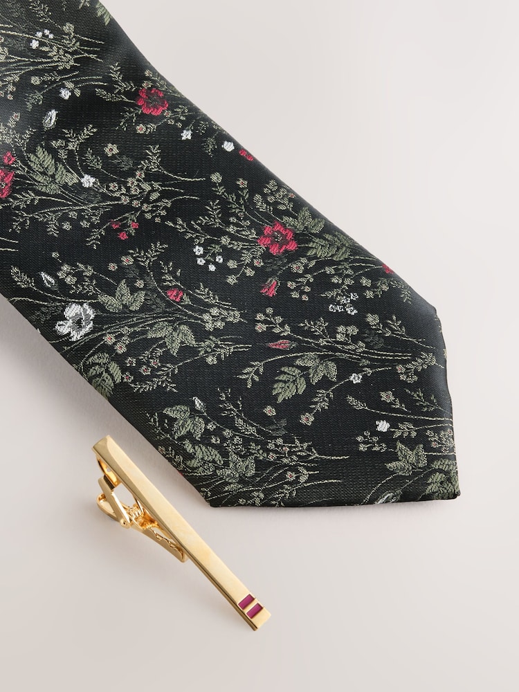 בצבע ירוק עם דוגמה פרחונית - Design Tie Clip - תמונה 2 מתוך 3 בצבע ירוק עם דוגמה פרחונית - Design Tie Clip - תמונה 2 מתוך 3