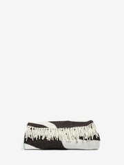Monochrome Super Soft Wave Throw - Image 4 of 4