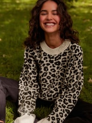 Leopard Animal - Image 3 of 8