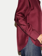 أحمر داكن - Jigsaw Silk Twill Relaxed Shirt - صورة 3 من 5