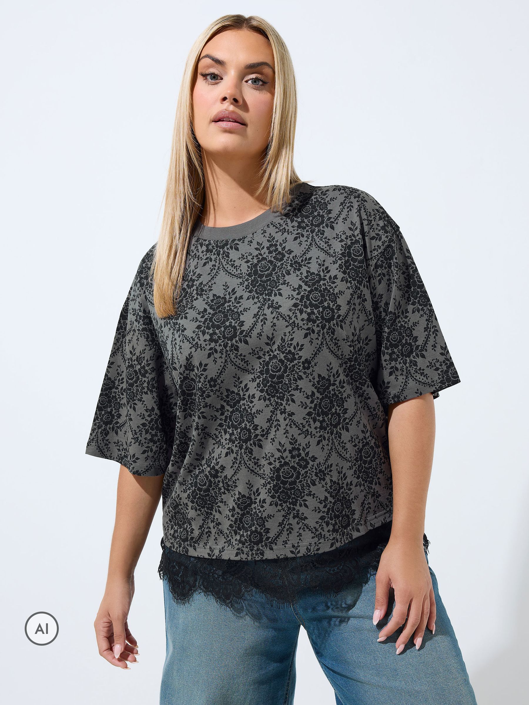 Yours Curve Women's Black Limited Lace All Over Print Lace Hem T-Shirt - Image 1