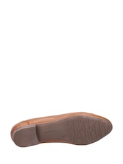 Braun - Hush Puppies – Marissa – Loafer mit Quaste aus Leder - Bild 9 von 9