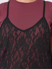 Yours Curve Red Limited Lace Cami Top - Image 4 of 6