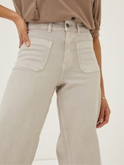 FatFace Natural Cassie Marine Straight Jeans - Image 3 of 5